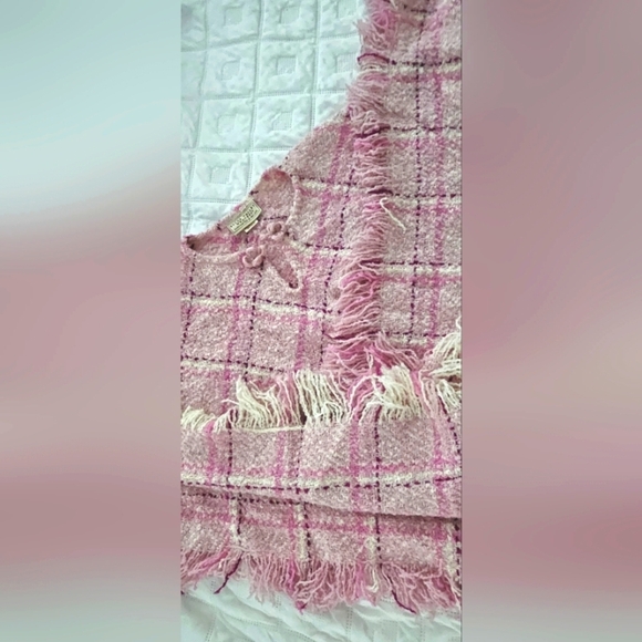 🌟NWOT Pink Plaid Fringe Poncho Sweater Wrap Boho-  One Size - Made In Ireland🌟 - Picture 5 of 12